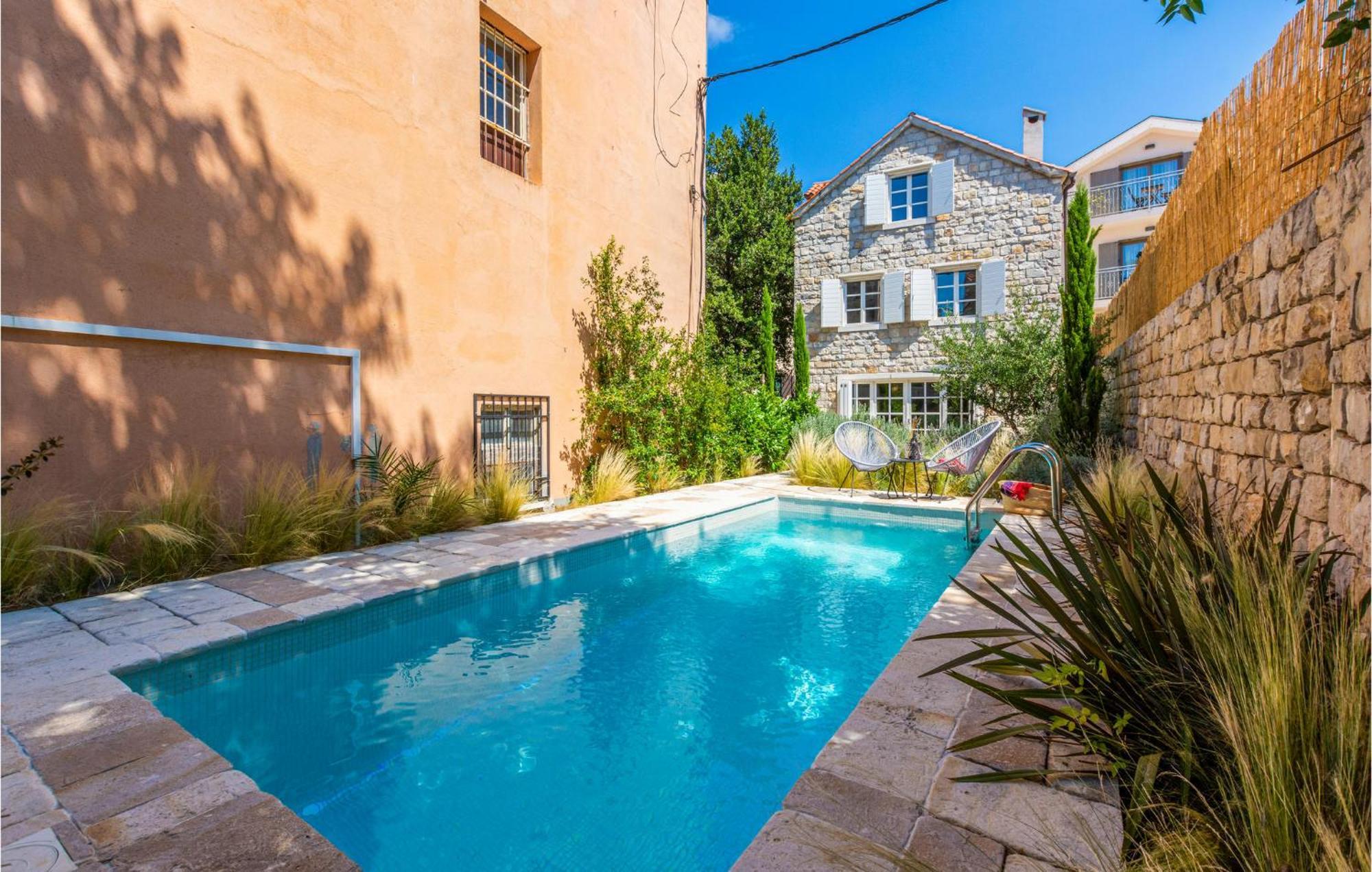 Stunning Home In Split With Outdoor Swimming Pool Bagian luar foto